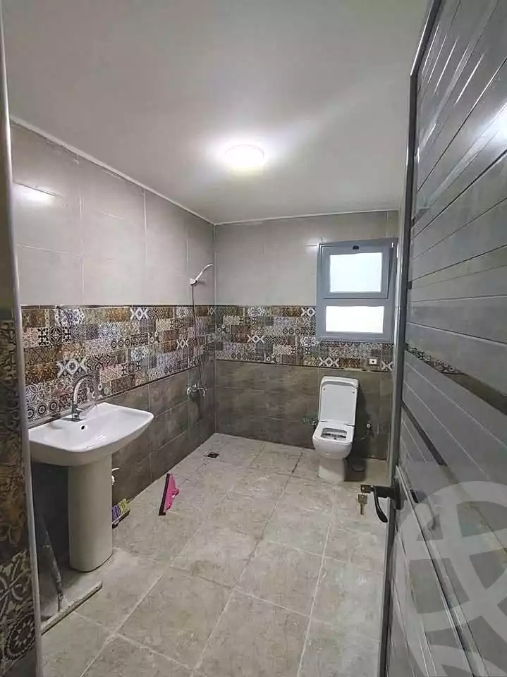 https://aqarmap.com.eg/ar/listing/6615474-for-sale-alexandria-l-jmy-lbytsh-bianchiii-el-arbaeen-st