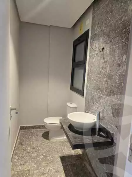 https://aqarmap.com.eg/en/listing/6615714-for-rent-cairo-el-sheikh-zayed-city-compounds-kmbwnd-fyldj-wyst-dr-llttwyr