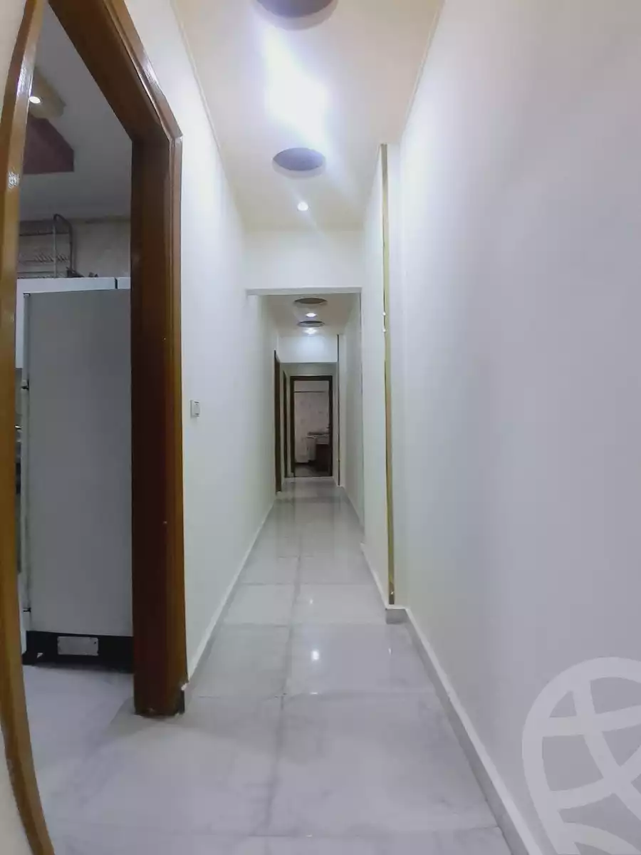 https://aqarmap.com.eg/ar/listing/6616905-for-sale-alexandria-el-asafra-l-sfr-bhry