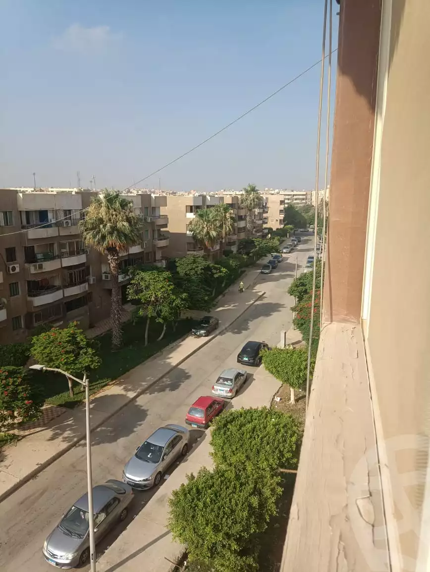 https://aqarmap.com.eg/en/listing/6617389-for-sale-cairo-6th-of-october-el-ahyaa-neighborhood-7th