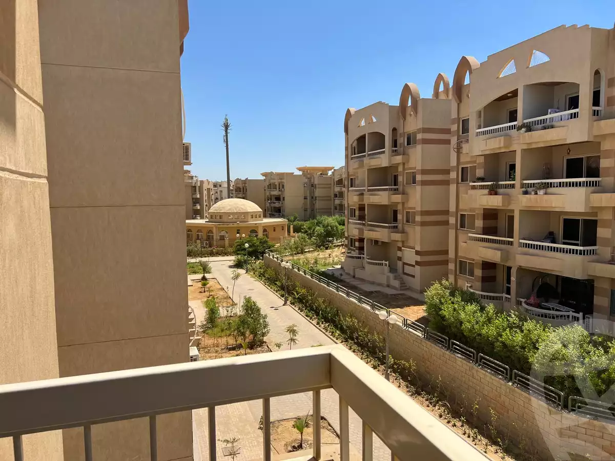 https://aqarmap.com.eg/en/listing/6617401-for-sale-cairo-el-sheikh-zayed-city-compounds-hadayek-el-mohandiseen