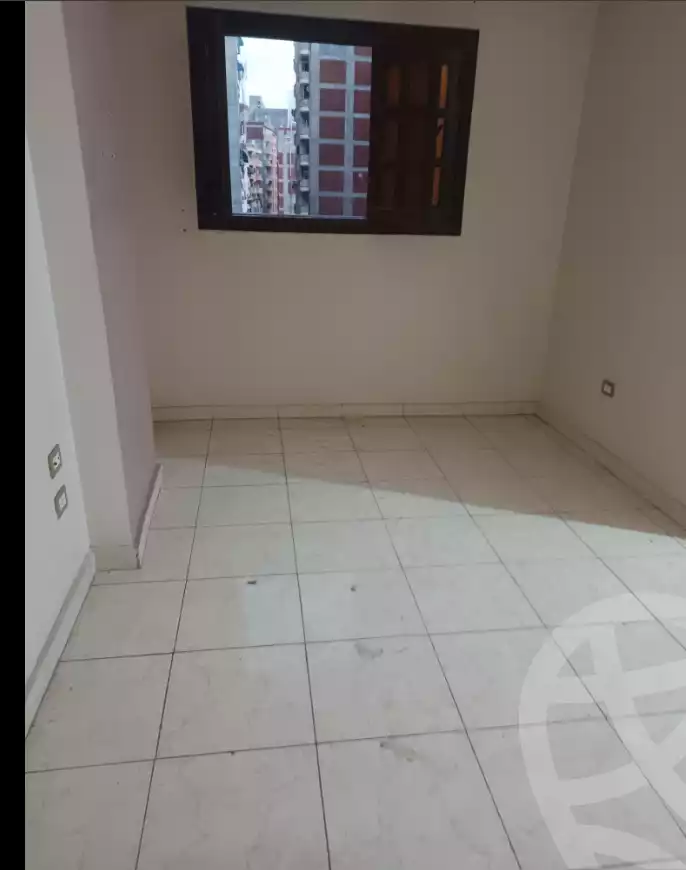 https://aqarmap.com.eg/en/listing/6619048-for-sale-alexandria-sydy-bshr-sydy-bshr-bhry-gamal-abd-el-nasir-st
