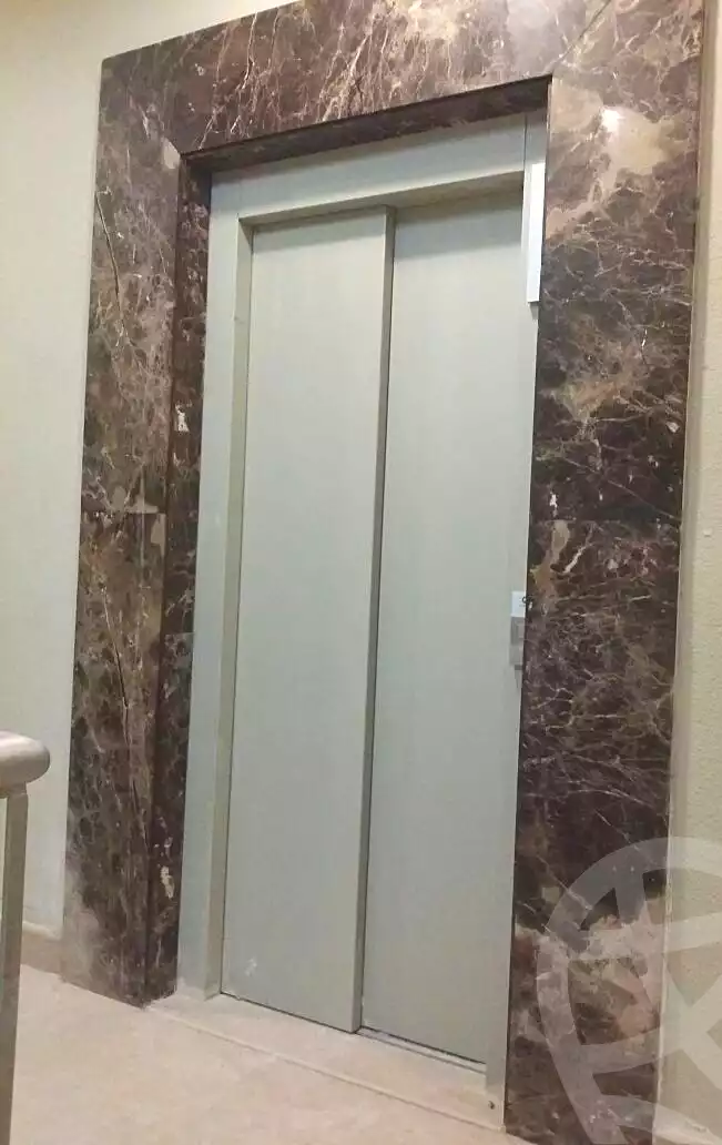 https://aqarmap.com.eg/en/listing/6620169-for-rent-cairo-el-sheikh-zayed-city-compounds-dh-drys