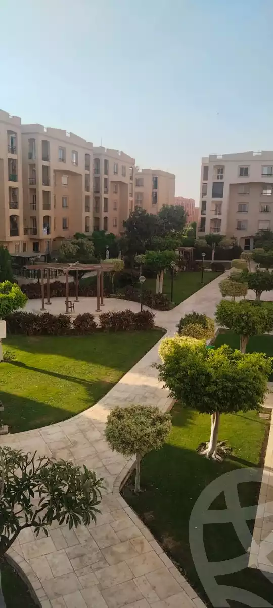 https://aqarmap.com.eg/ar/listing/6620441-for-sale-cairo-new-cairo-lrhb-city-phase-2-amr-ibn-el-aas-st