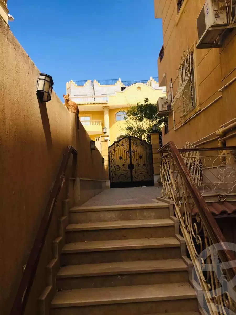 https://aqarmap.com.eg/en/listing/6621238-for-sale-cairo-new-cairo-first-settlement-neighbourhood-5-el-shaheed-islam-raafat-st