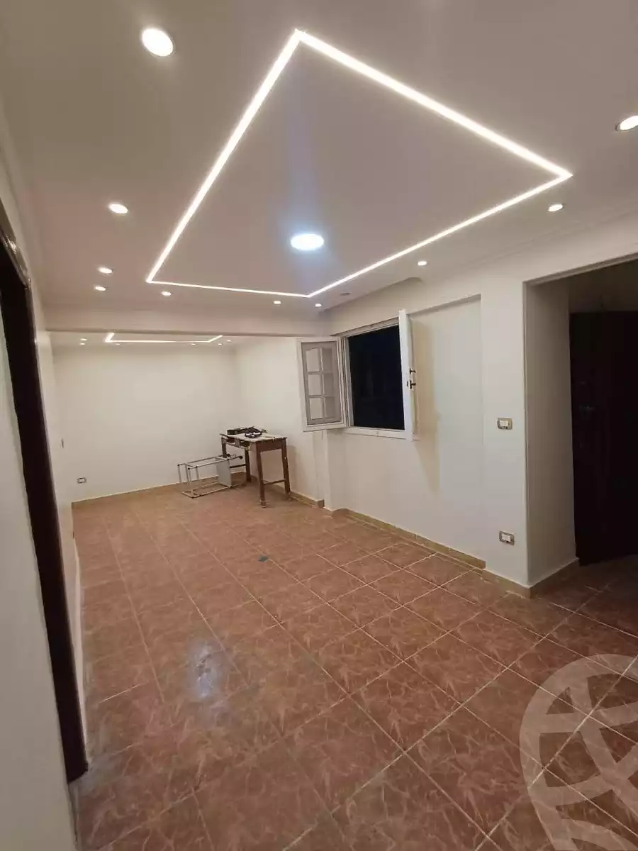 https://aqarmap.com.eg/ar/listing/6622004-for-sale-alexandria-sydy-bshr-sydy-bshr-bhry-gamal-abd-el-nasir-st