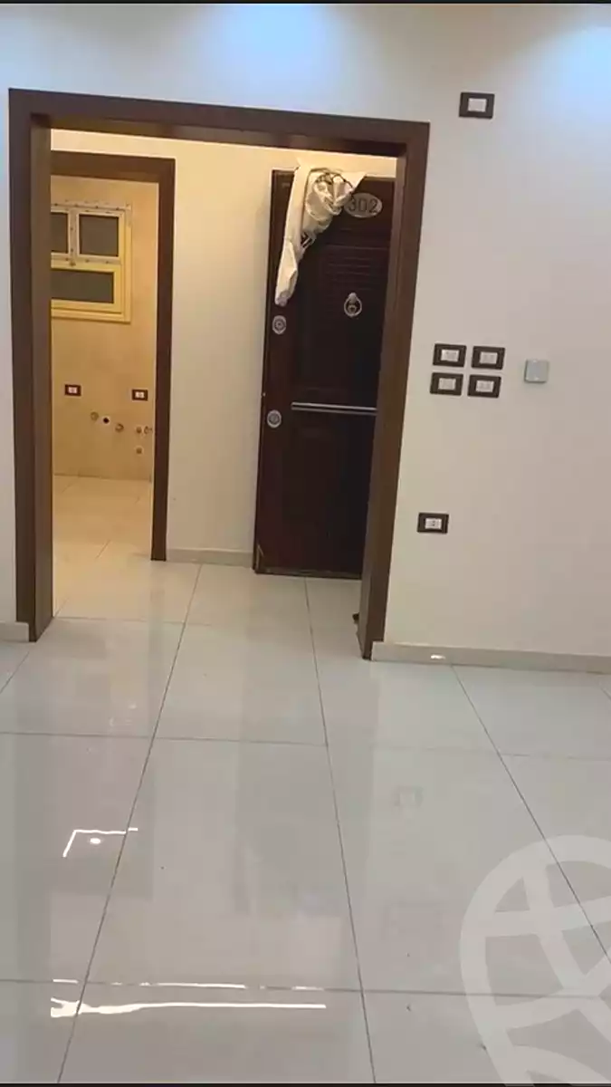 https://aqarmap.com.eg/ar/listing/6622905-for-rent-cairo-new-cairo-compounds-town-residence