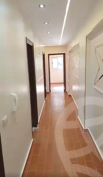 https://aqarmap.com.eg/ar/listing/6622810-for-sale-alexandria-sydy-bshr-sydy-bshr-bhry-khalil-hamada-st