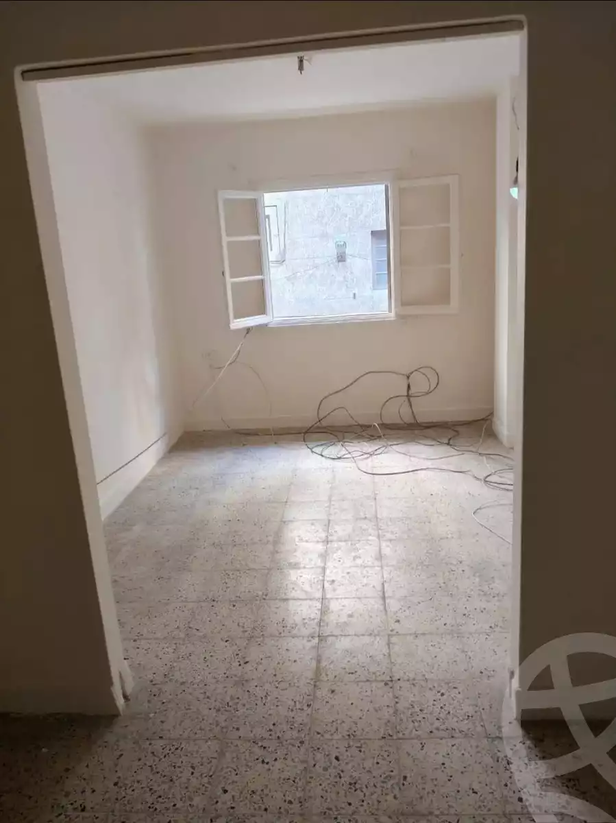 https://aqarmap.com.eg/en/listing/6623568-for-rent-alexandria-sydy-bshr