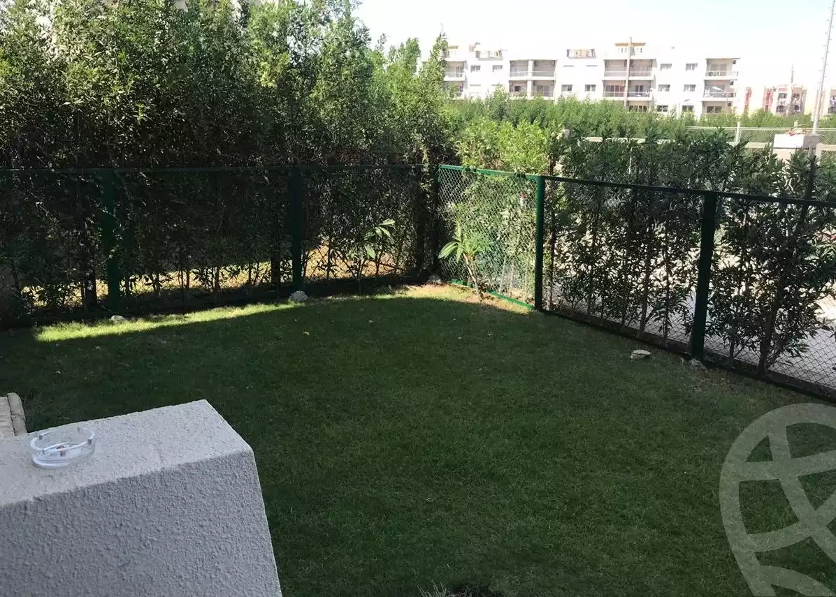 https://aqarmap.com.eg/ar/listing/6625479-for-sale-cairo-el-sheikh-zayed-city-compounds-dh-drys