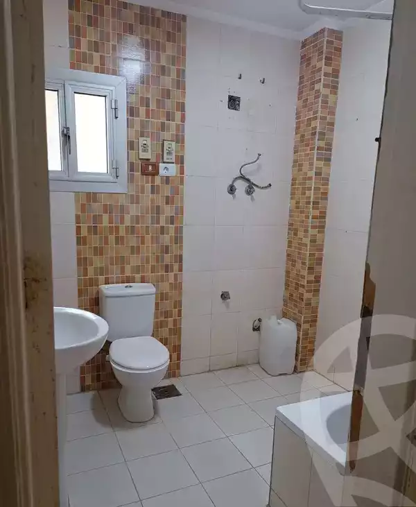 https://aqarmap.com.eg/en/listing/6625690-for-sale-cairo-el-sheikh-zayed-city-el-hay-elawel-street-12