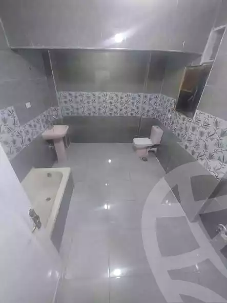 https://aqarmap.com.eg/ar/listing/6626137-for-sale-cairo-helwan-mahmoud-khater-st