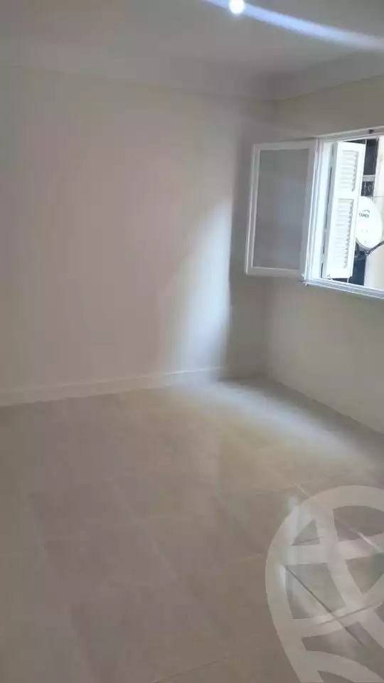 https://aqarmap.com.eg/ar/listing/6626339-for-sale-alexandria-el-asafra-l-sfr-bhry