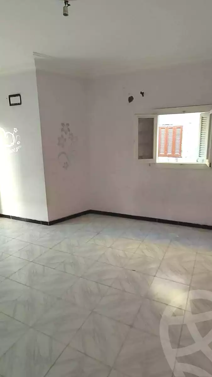 https://aqarmap.com.eg/ar/listing/6626636-for-rent-alexandria-el-dekhela