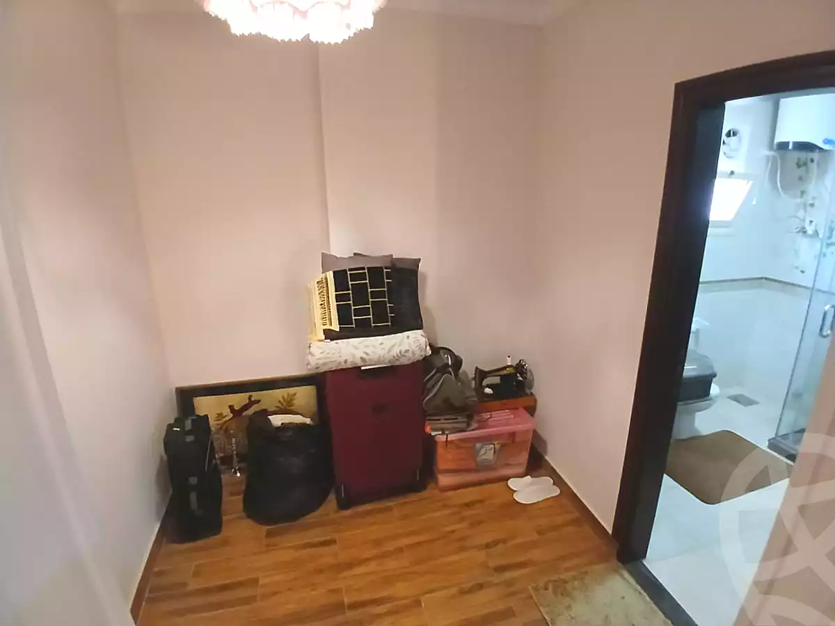 https://aqarmap.com.eg/ar/listing/6627008-for-sale-cairo-6th-of-october-el-hay-el-motamyz-fourth-touristic-village-mohamed-ahmed-barhoma-st