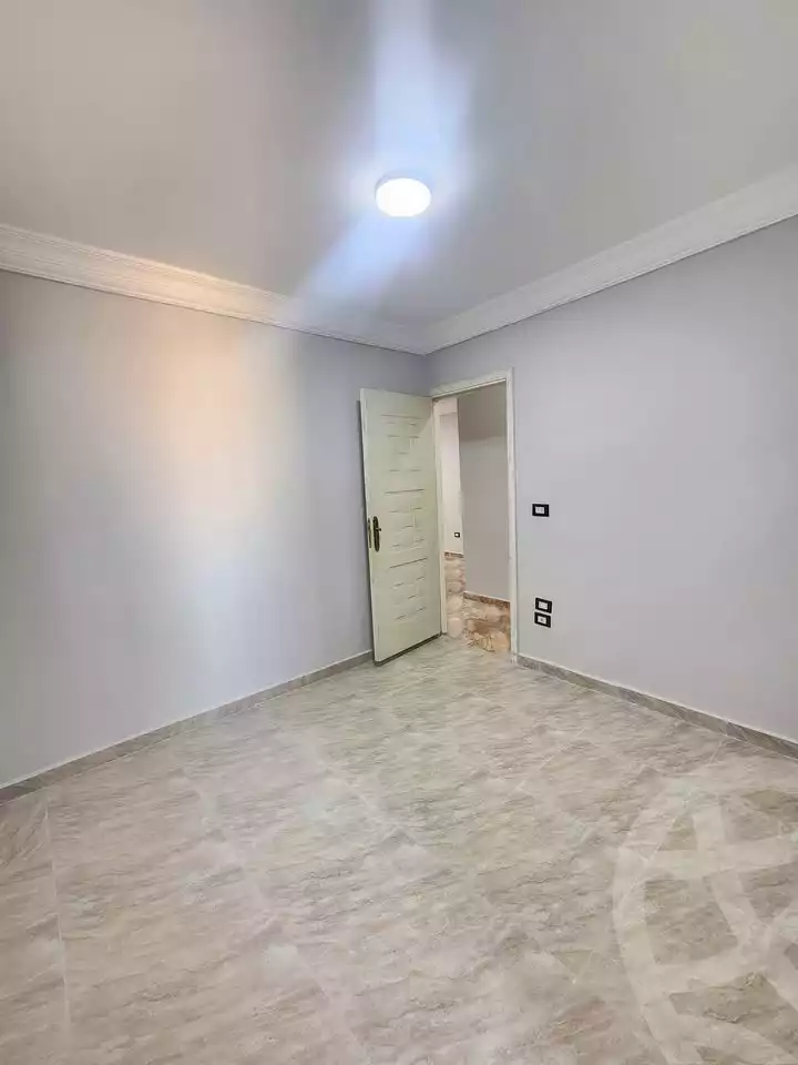 https://aqarmap.com.eg/ar/listing/6628450-for-sale-alexandria-el-asafra-l-sfr-bhry
