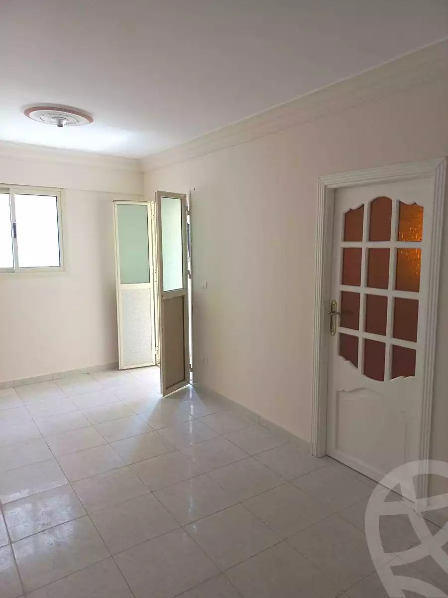 https://aqarmap.com.eg/en/listing/6628712-for-rent-alexandria-el-asafra-shr-45