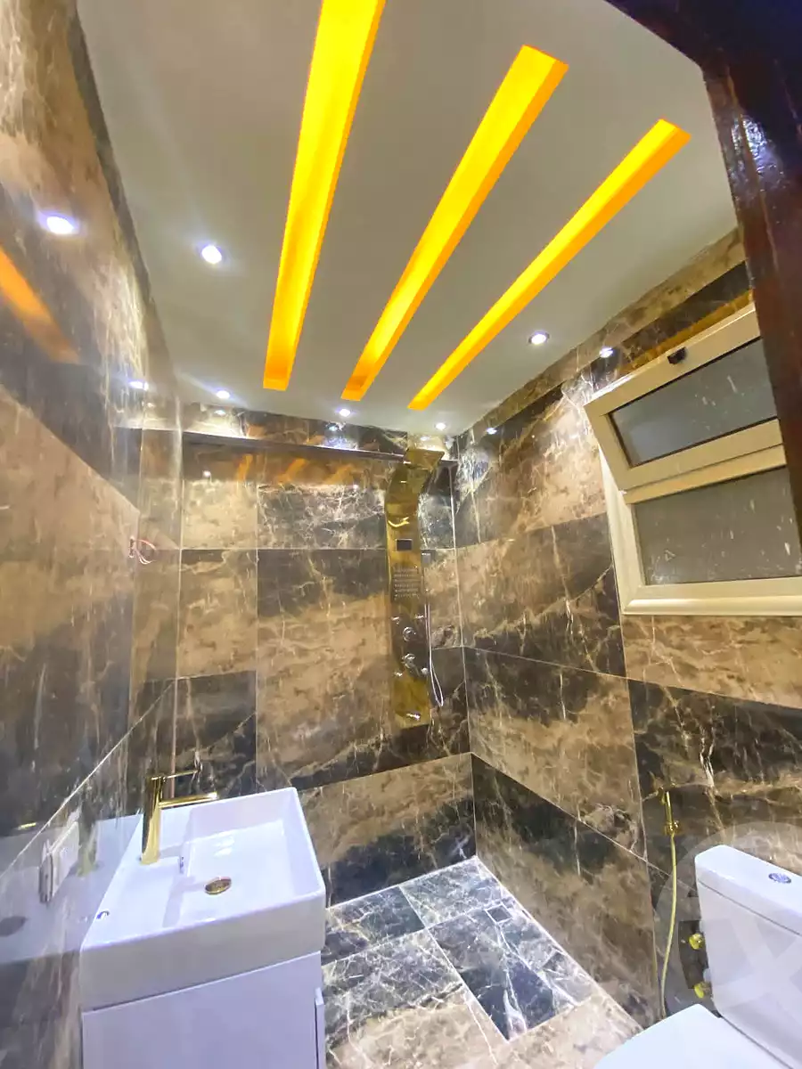 https://aqarmap.com.eg/ar/listing/6629740-for-sale-alexandria-l-jmy-lbytsh-bianchiii
