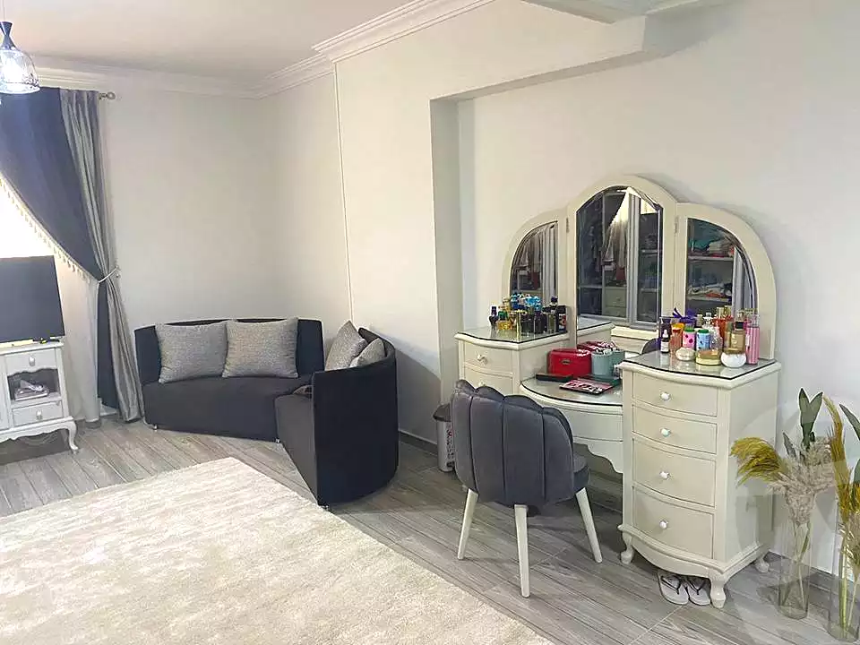https://aqarmap.com.eg/ar/listing/6629966-for-sale-cairo-el-haram-shareaa-el-talateny