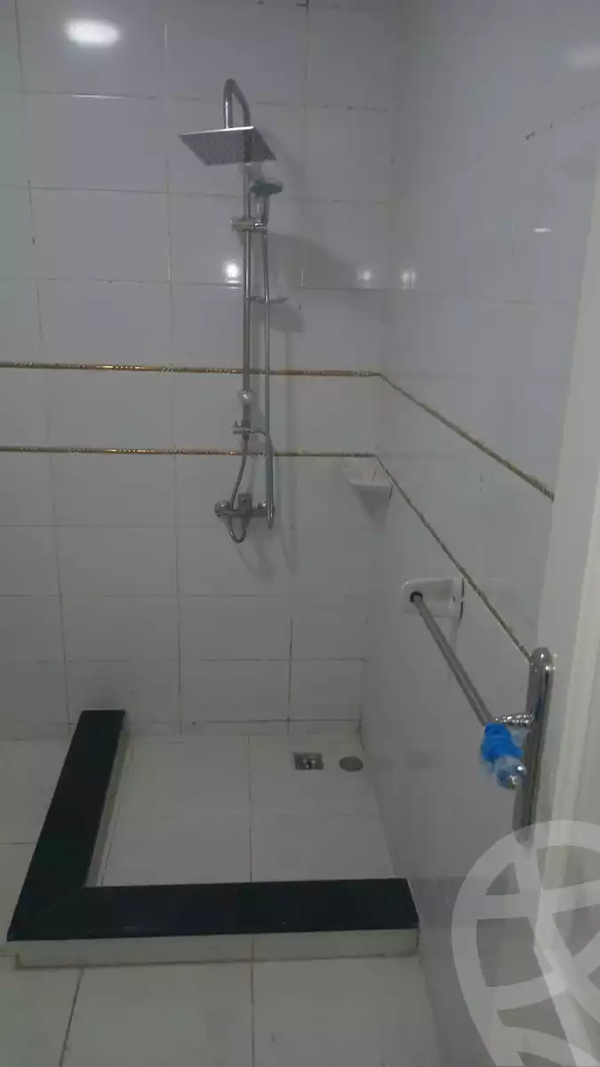 https://aqarmap.com.eg/ar/listing/6630650-for-sale-alexandria-lauran-mohammed-al-eqbal-st