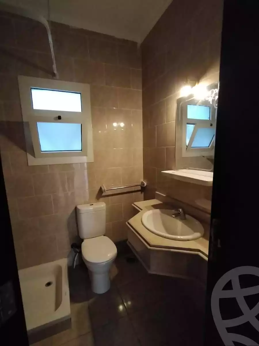 https://aqarmap.com.eg/en/listing/6631247-for-rent-cairo-el-sheikh-zayed-city-compounds-dh-drys