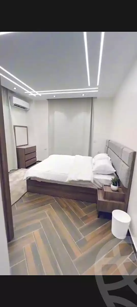 https://aqarmap.com.eg/ar/listing/6631516-for-rent-cairo-el-sheikh-zayed-city-el-hay-el-thaleth-ashaer