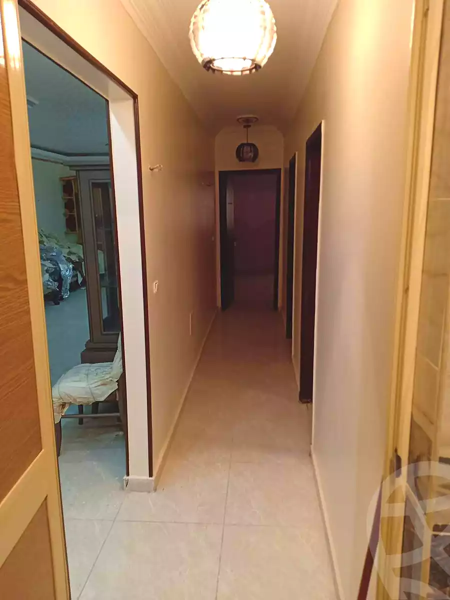 https://aqarmap.com.eg/ar/listing/6632403-for-sale-cairo-ain-shams-ain-shams-el-sharkia-afifi-effat-st