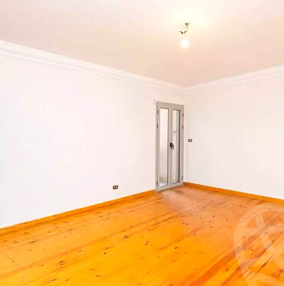 https://aqarmap.com.eg/ar/listing/6632913-for-sale-alexandria-ganaklis