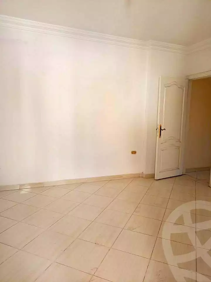 https://aqarmap.com.eg/en/listing/6633010-for-rent-alexandria-lsywf
