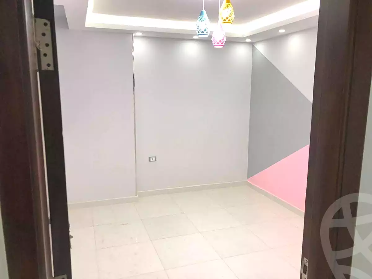 https://aqarmap.com.eg/ar/listing/6633123-for-sale-cairo-helwan-mohamed-sayed-ahmed-st