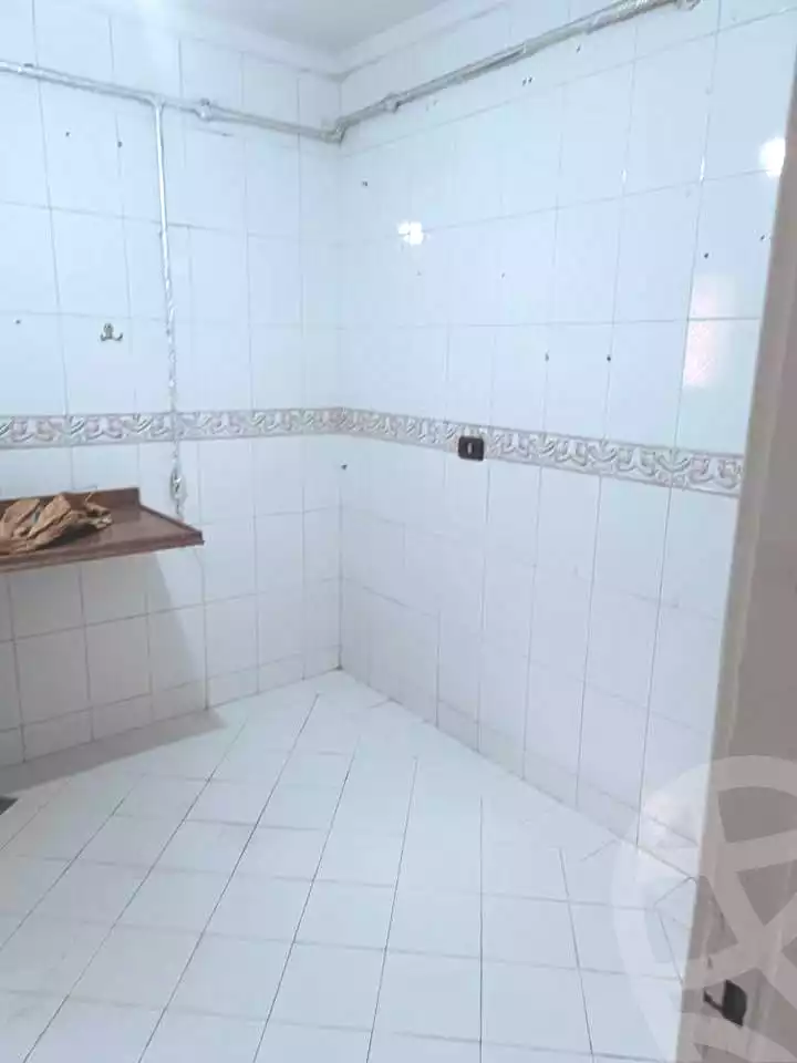 https://aqarmap.com.eg/ar/listing/6633256-for-sale-alexandria-ganaklis