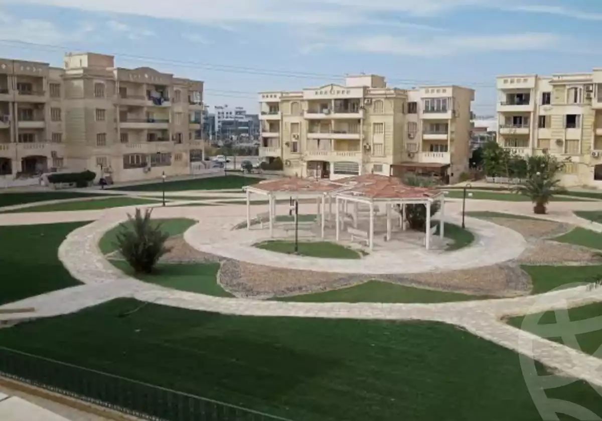 https://aqarmap.com.eg/en/listing/6633398-for-sale-cairo-el-sheikh-zayed-city-compounds-el-khamayel