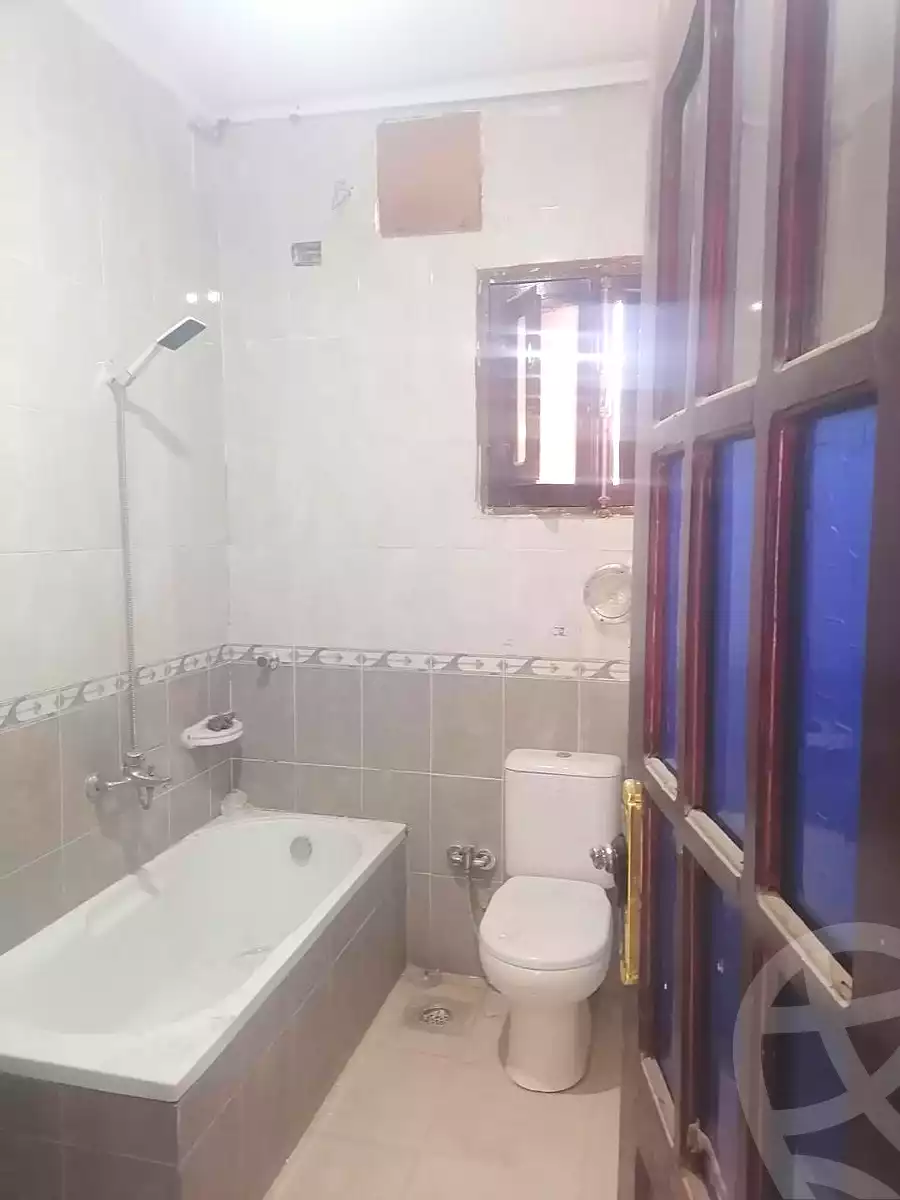 https://aqarmap.com.eg/ar/listing/6633661-for-sale-cairo-6th-of-october-el-ahyaa-neighborhood-4th-street-2