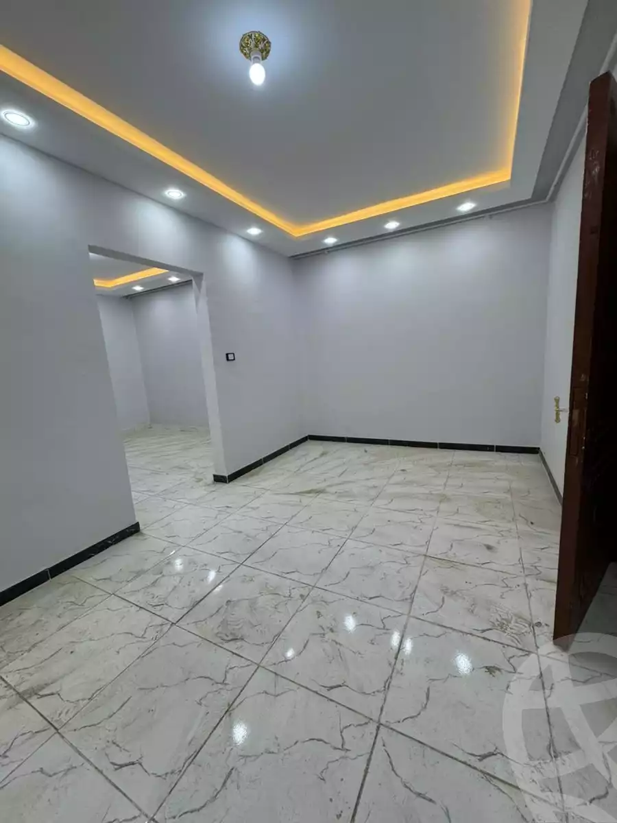 https://aqarmap.com.eg/ar/listing/6634127-for-sale-cairo-new-cairo-first-settlement-neighbourhood-6-el-sheikh-el-zahaby-st