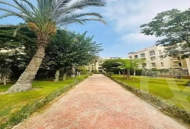 https://aqarmap.com.eg/ar/listing/6634279-for-sale-cairo-el-sheikh-zayed-city-compounds-hadayek-el-mohandiseen
