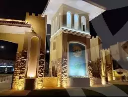 https://aqarmap.com.eg/ar/listing/6634279-for-sale-cairo-el-sheikh-zayed-city-compounds-hadayek-el-mohandiseen