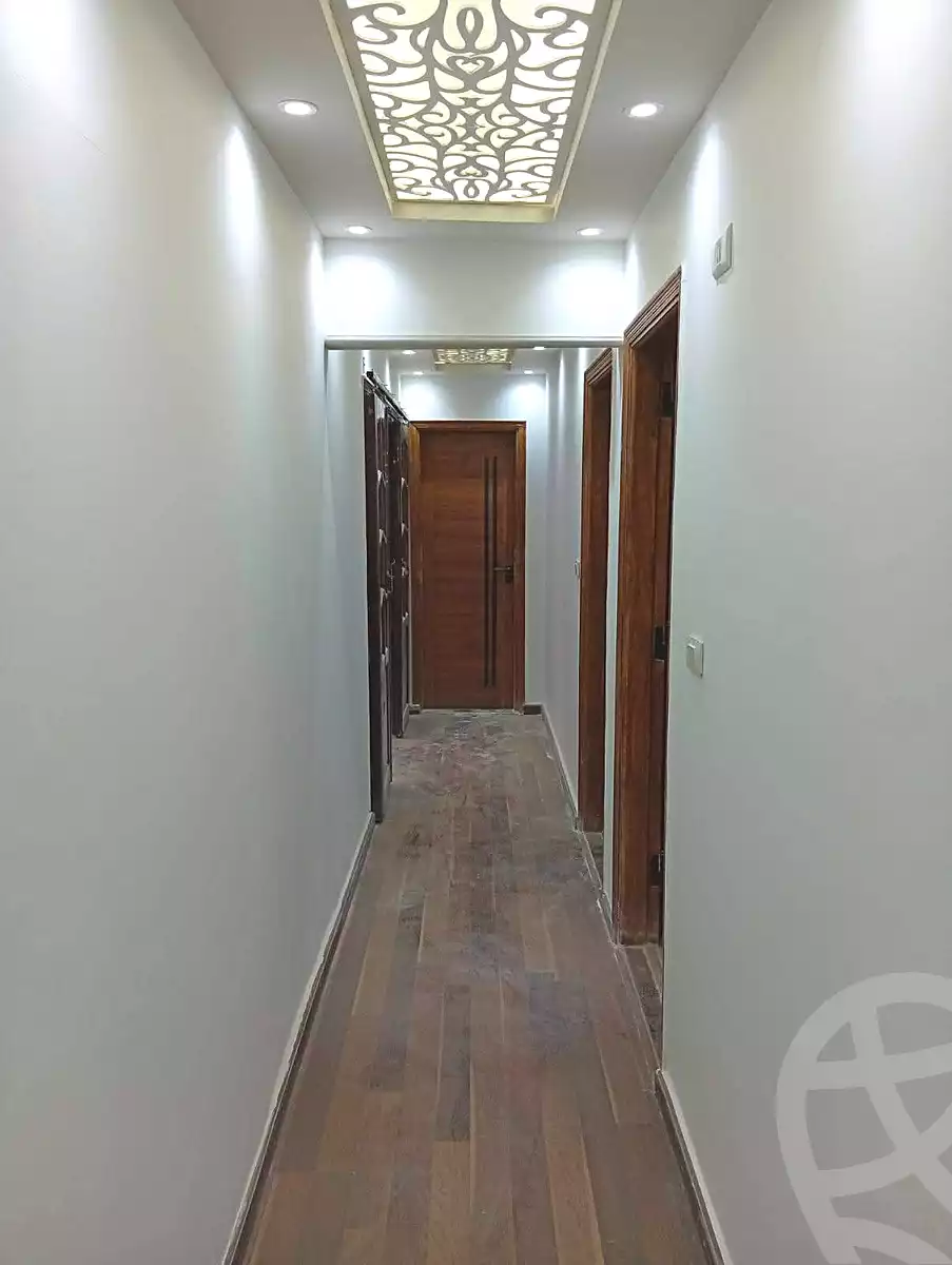 https://aqarmap.com.eg/en/listing/6635158-for-sale-cairo-helwan-helwan-el-sharkeya-ryad-pasha-st