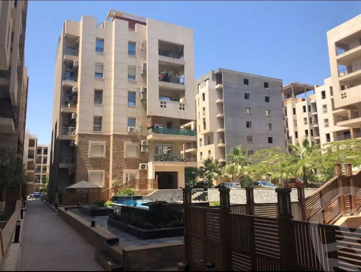 https://aqarmap.com.eg/en/listing/6636236-for-sale-cairo-mokattam-el-hadabah-el-wosta-compounds-florenta