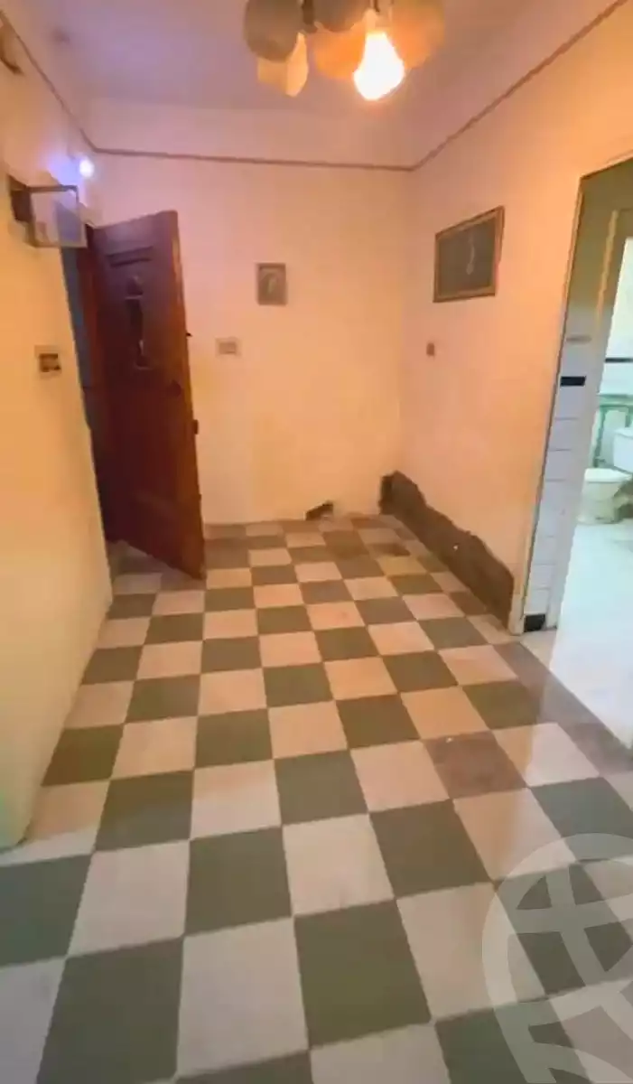https://aqarmap.com.eg/ar/listing/6636313-for-sale-alexandria-moharram-bey-grin-st