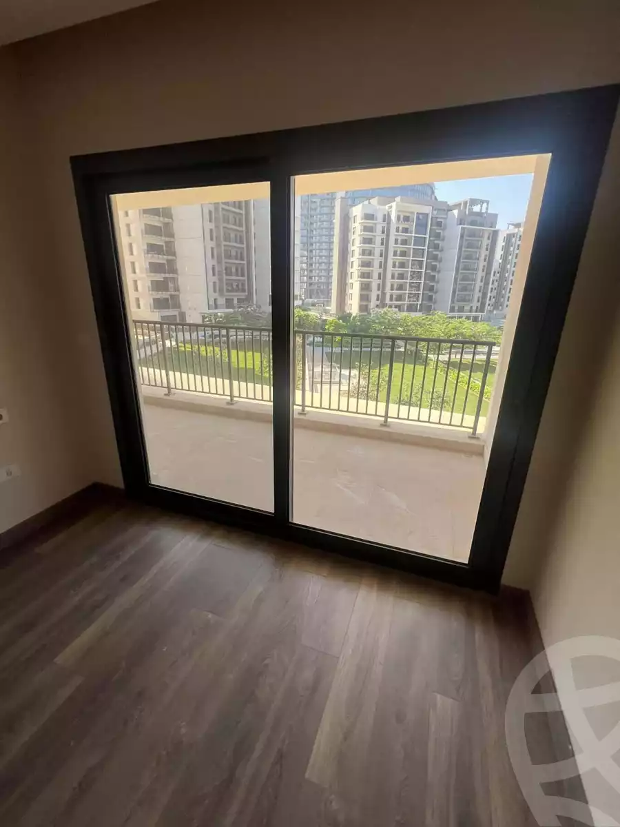 https://aqarmap.com.eg/ar/listing/6636363-for-rent-cairo-el-sheikh-zayed-city-compounds-zyd-wr-llttwyr-z-tower