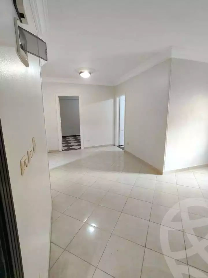 https://aqarmap.com.eg/en/listing/6636607-for-sale-alexandria-el-asafra-l-sfr-bhry