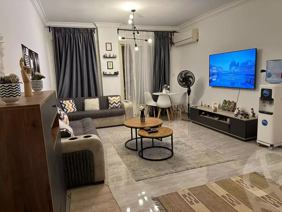https://aqarmap.com.eg/ar/listing/6638002-for-rent-cairo-6th-of-october-compounds-jn-ktwbr