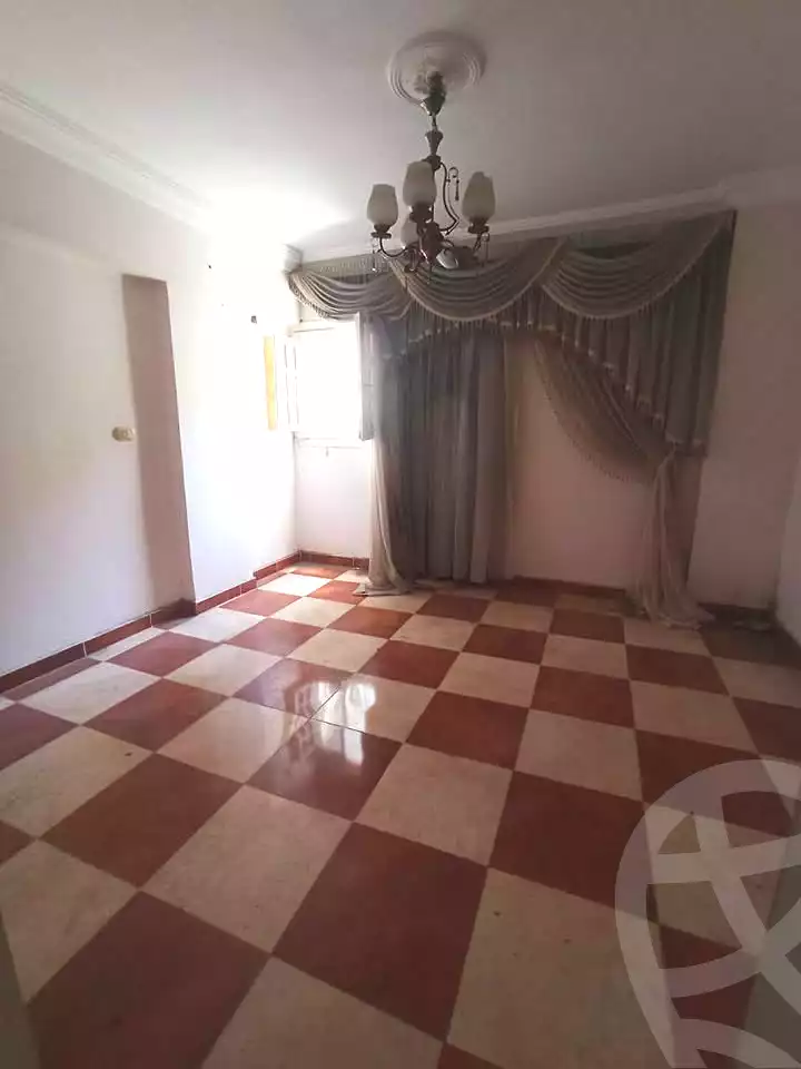 https://aqarmap.com.eg/ar/listing/6638617-for-sale-alexandria-sydy-bshr-sydy-bshr-bhry-shr-mhmd-njyb