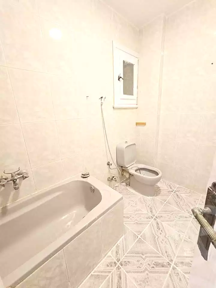 https://aqarmap.com.eg/ar/listing/6638833-for-sale-alexandria-l-jmy-shataa-el-nakheel