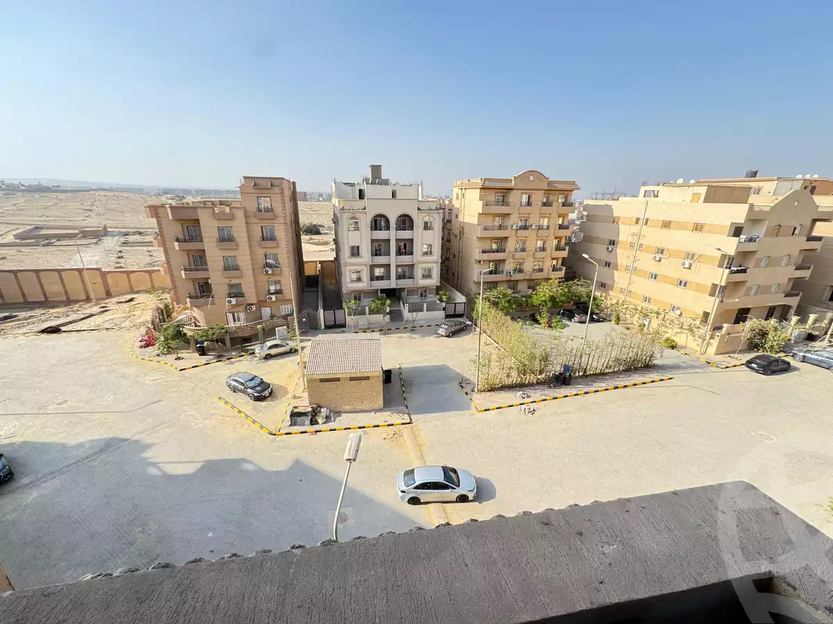 https://aqarmap.com.eg/ar/listing/6639386-for-sale-cairo-el-sheikh-zayed-city-compounds-tiamo-city