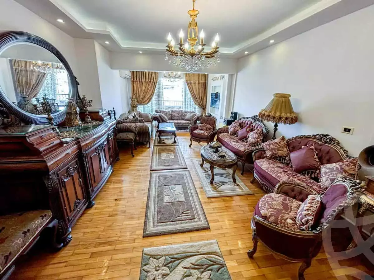 https://aqarmap.com.eg/ar/listing/6639543-for-sale-alexandria-saba-basha-abd-el-salam-aref-st