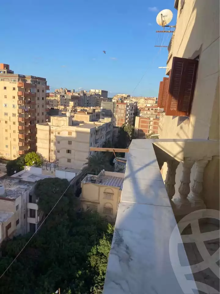 https://aqarmap.com.eg/ar/listing/6639856-for-sale-alexandria-l-jmy-el-hanouvel-el-zahraa-city-st
