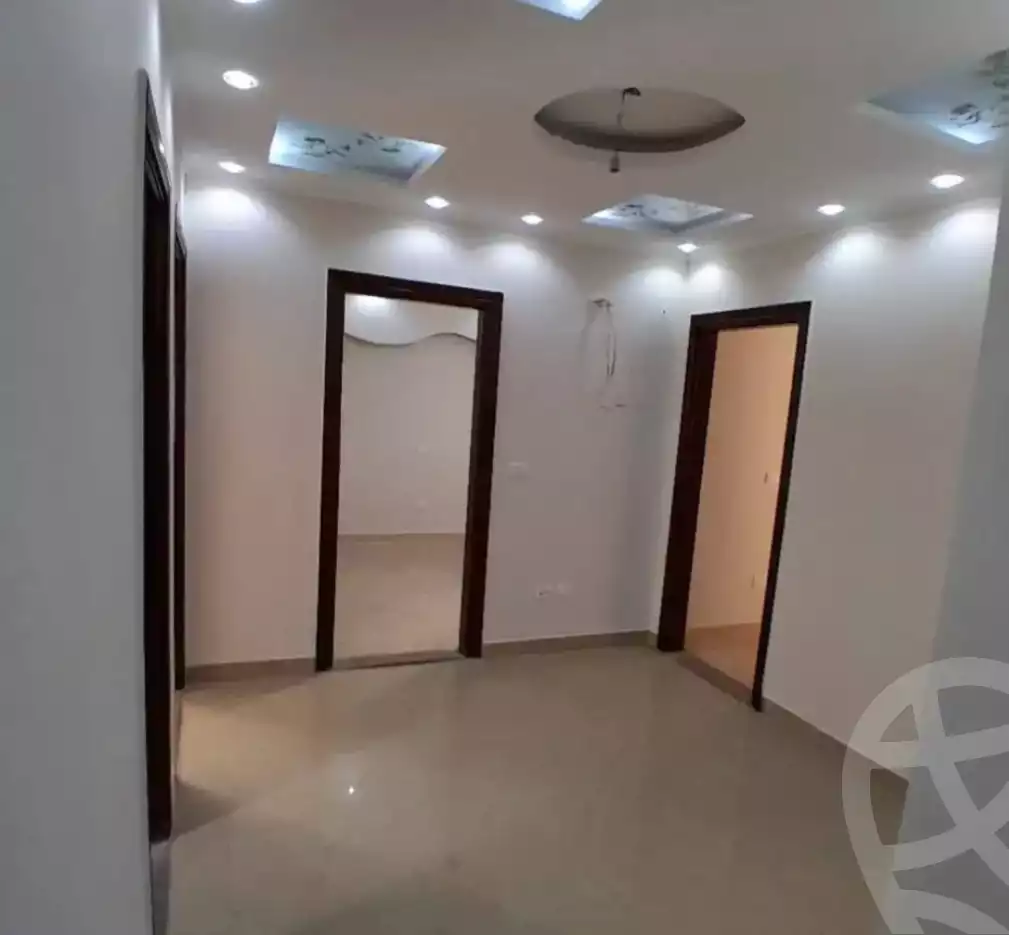 https://aqarmap.com.eg/ar/listing/6639949-for-sale-alexandria-camp-cesar-port-said-street
