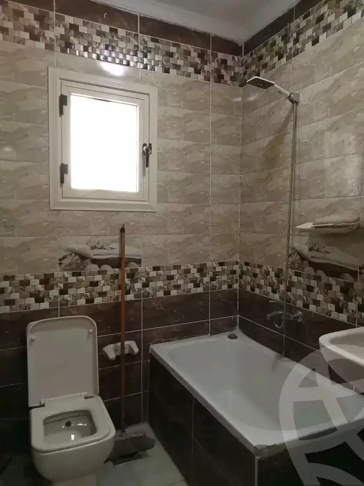 https://aqarmap.com.eg/ar/listing/6640617-for-sale-alexandria-el-mandara-alex-el-mandara-bahri-sidi-kamal-st