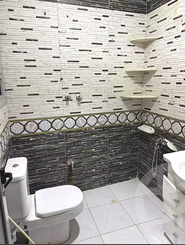 https://aqarmap.com.eg/en/listing/6640685-for-sale-alexandria-l-jmy-lbytsh